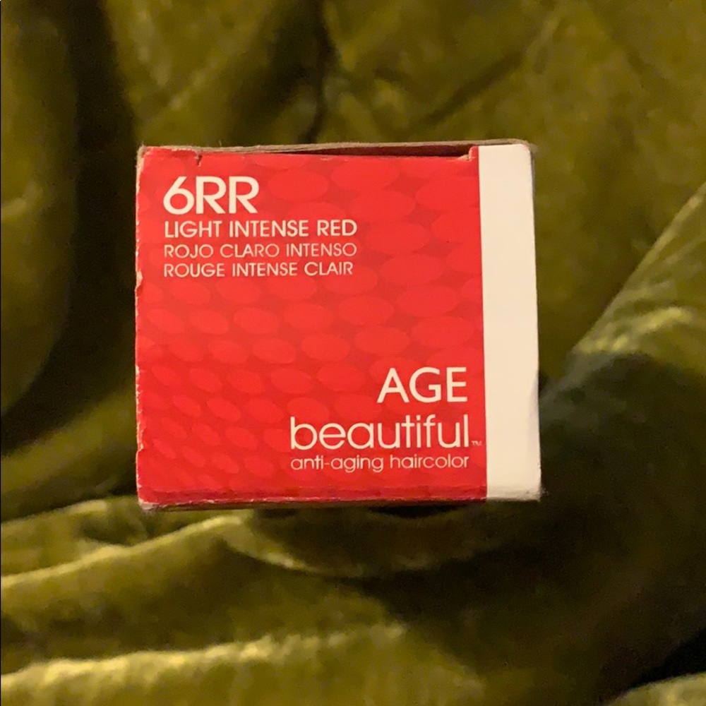 Age Beautiful Light Intense Red 6RR